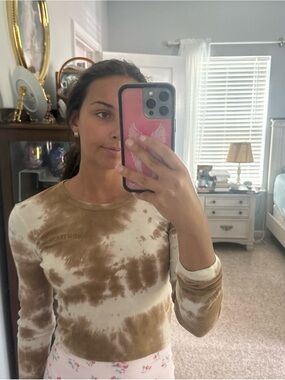 BDG Brown and Cream Tie-Dye Long Sleeve Crop Top